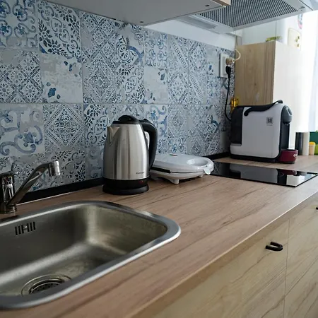Old Town Jacuzzi Studio Bucharest Exterior photo