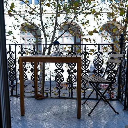 Old Town Jacuzzi Studio Bucharest Exterior photo